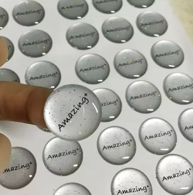 100 Stück stark klebender runder Kristall-Epoxidharz-Etikettendruck, individueller transparenter 3D-Kuppelaufkleberdruck Image