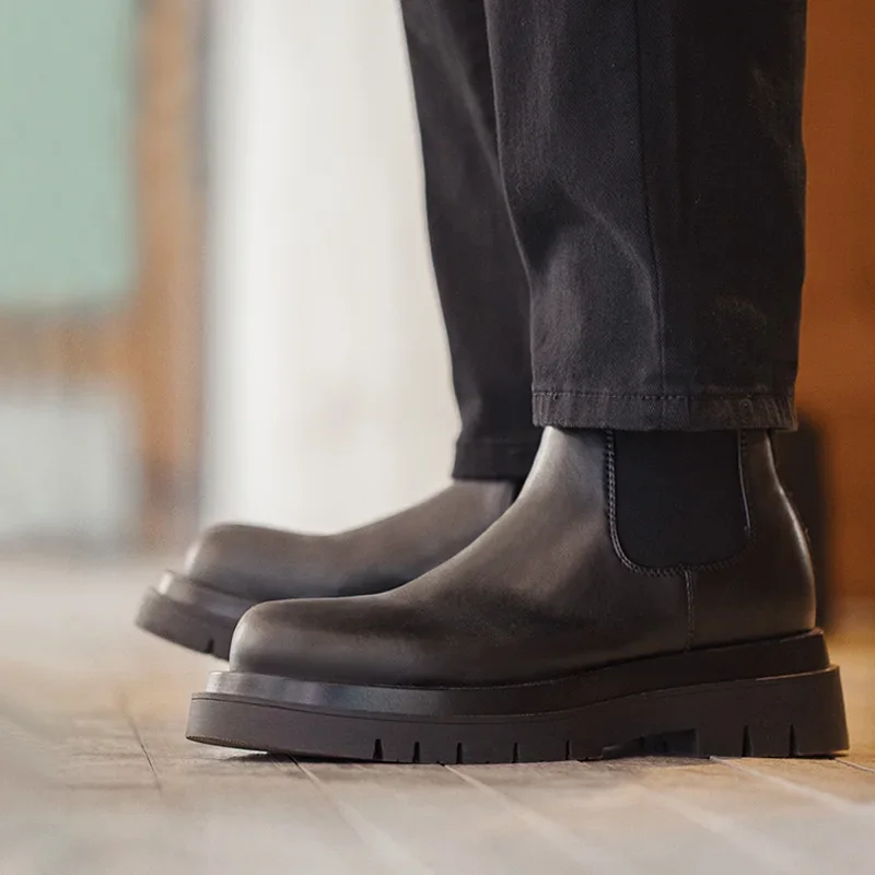 Maden Herren Vintage Spaltleder Chelsea Boots Britischer Stil Schwarze Hohe Stiefel Runde Zehenkappe Klassische Schuhe für Herbst und Winter