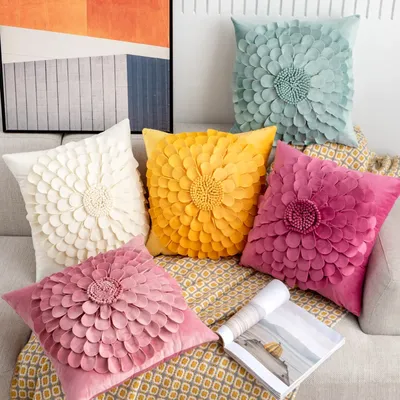 Daisy 3D Blume Kissen Abdeckungen Handarbeit Samt Blütenblätter Wohnkultur Gelb Beige Kissen Abdeckung Sofa Dekoration Kissenbezug 45x45cm Image