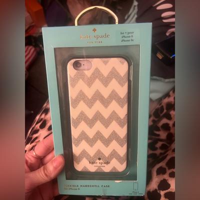 Kate Spade Cell Phones & Accessories | Kate Spade New York Flexible Hardshell Case For Iphone 6 | Color: Silver/White | Size: Iphone 6/Iphone 6s