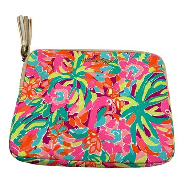 Lilly Pulitzer Accessories | Lilly Pulitzer Ipad / Tablet Zippered Case / Pouch Size 11”X9” | Color: Green/Pink | Size: 11”X9”