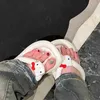 Süße Sanrio Hello Kitty Slipper Damen Cartoon Strand Stil Meer Sommer Flip-Flops Kawaii Casual Outdoor Dating Non-Slop Sandale