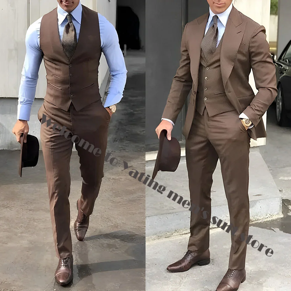 Smoking da sposa di classe abiti da sposo abiti da uomo Slim Fit risvolto con visiera Prom BestMan Groomsmen Blazer disegni giacca pantaloni cravatta gilet