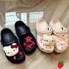 MINISO Sanrio Hello Kitty Plüsch-Schuh-Charms-Set für Clogs, Sandalen und Taschen, DIY-Anime-Schuhzubehör für Weihnachtsfeier-Geschenke, Favo