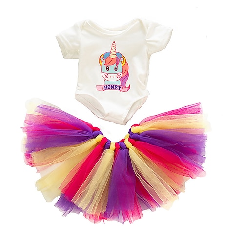 3-teiliges Geschenkset für amerikanische Puppenkleidung und Accessoires für 18-Zoll-Puppen, einschließlich Mantel und Kleid (ohne Puppe).