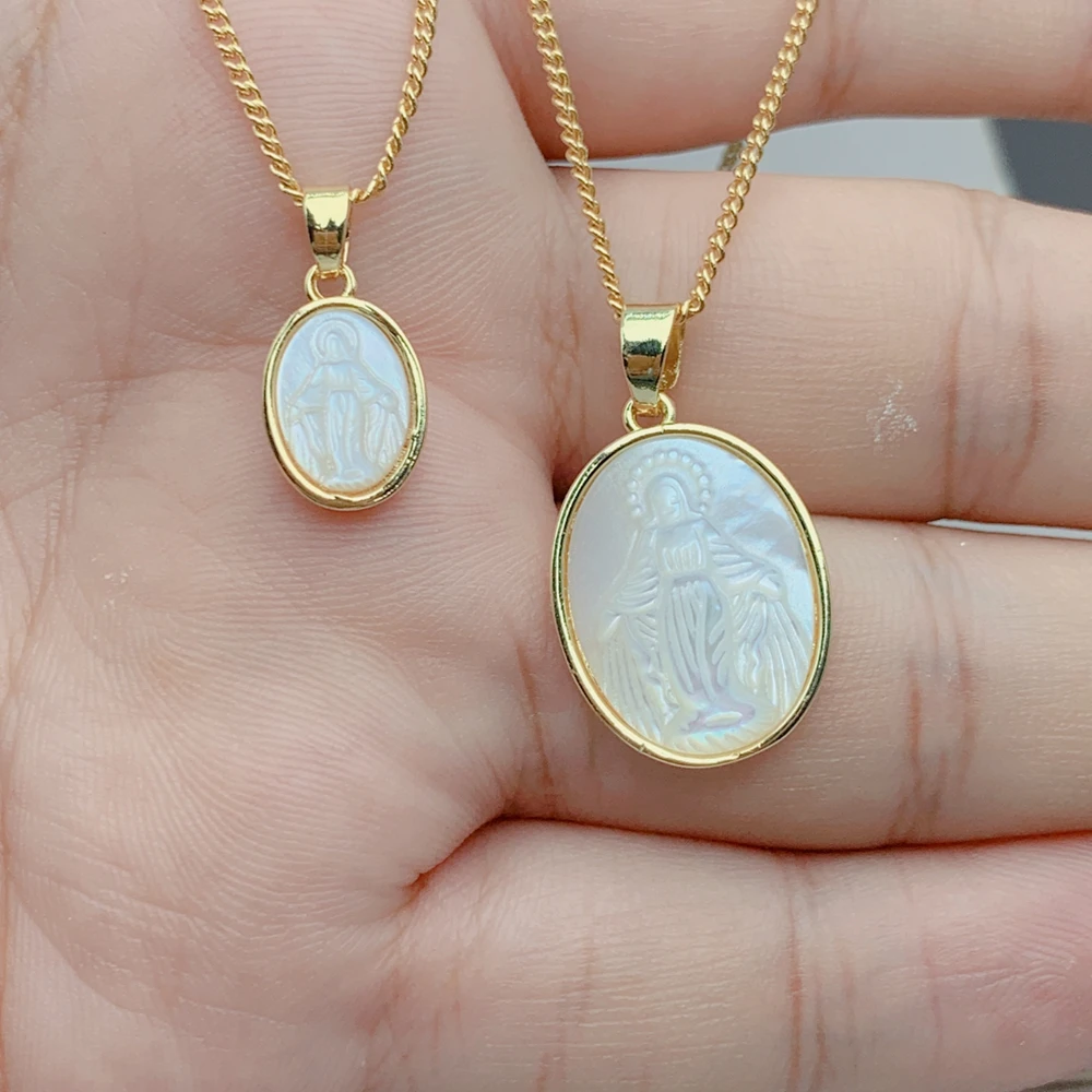 Collana con ciondolo Vergine Maria bianca Collana con ciondolo a conchiglia in madreperla naturale per le donne Regali di gioielli religiosi di moda