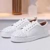 Große Größe Männer Mode Nieten Schuhe schwarz weiß Original Leder Wohnungen Schuh Hip Hop Punk Persönlichkeit Plattform Nieten Turnschuhe Mann