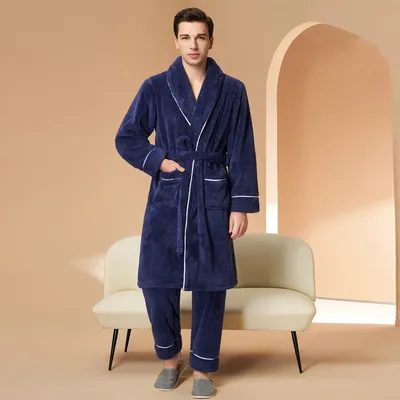 Verdickte Flanell Robe Große Größe Herbst Winter Paar Pyjamas Korallen Samt Männer Bademantel Image