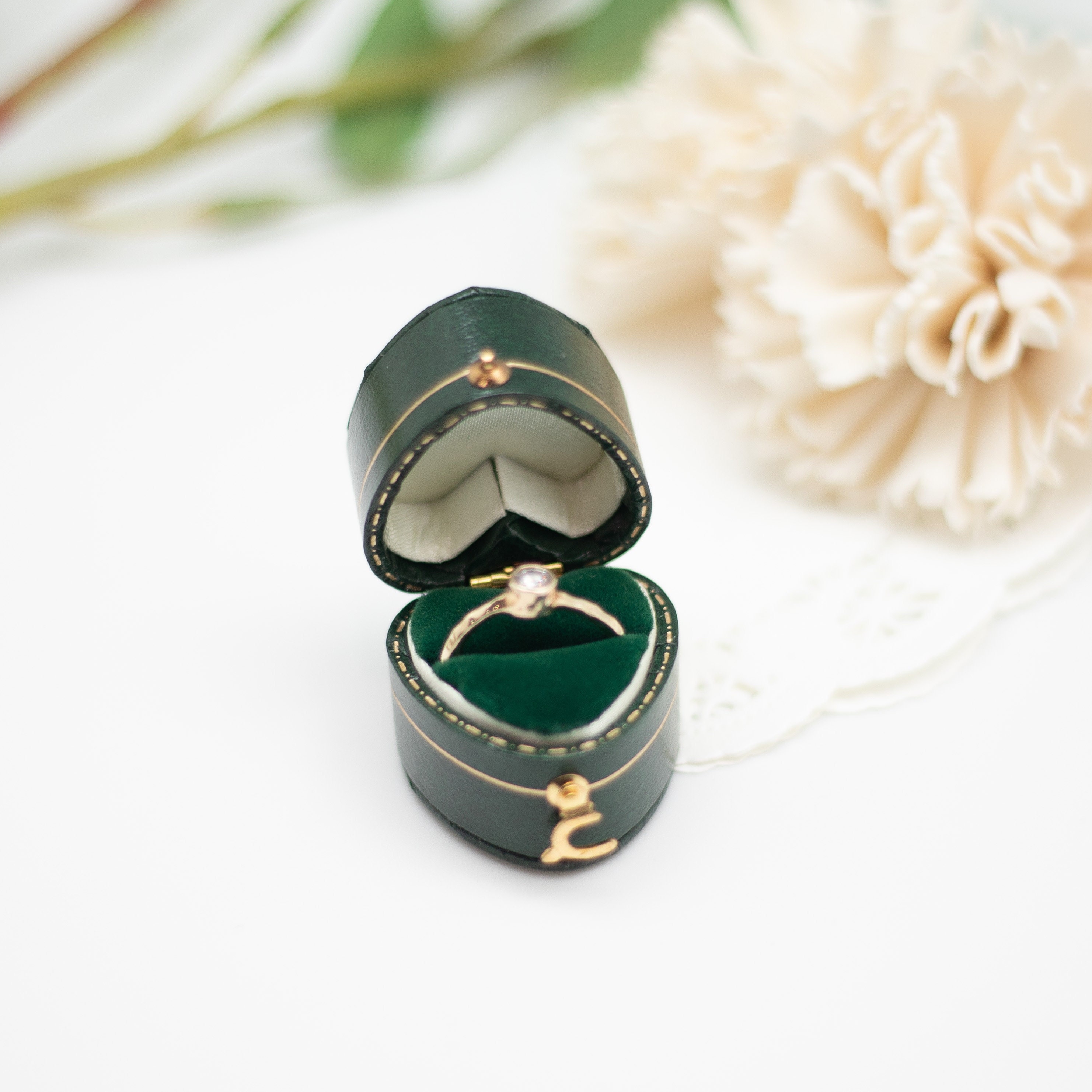 Luxus-Antikstil Mini-Ring-Box, Schmuckschatulle im viktorianischen Stil, Vorschlag, Verlobung, Präsentation, Hochzeit Ring Box, Grüne Herzform Box