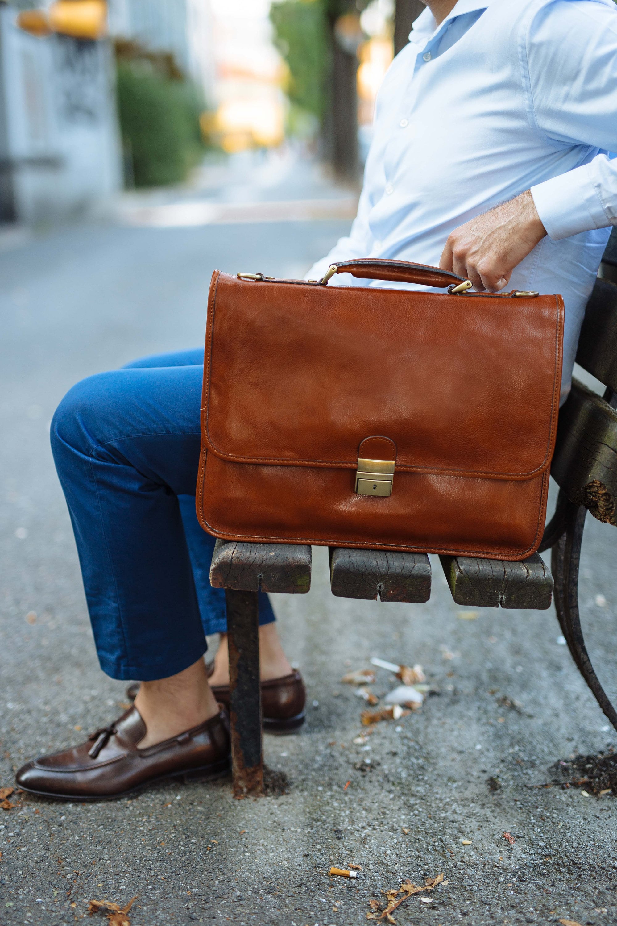 CONSEGNA IN 48 ORE, Borsa portadocumenti in pelle marrone: Borsa per laptop in pelle realizzata artigianalmente in Italia