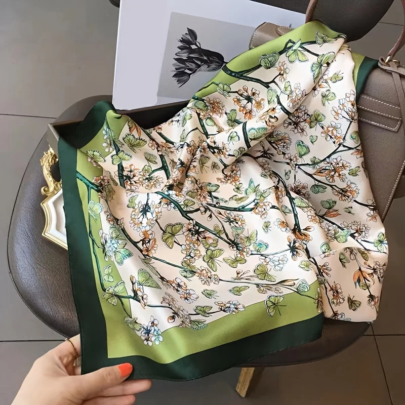 Luxuriöser quadratischer Schal mit grünem Pflanzen-Schmetterlingsdruck, eleganter Stil, dünner, seidiger Halstuch, Frühling und Sommer, Outdoor-Sonnenschutz-Kopftuch Image