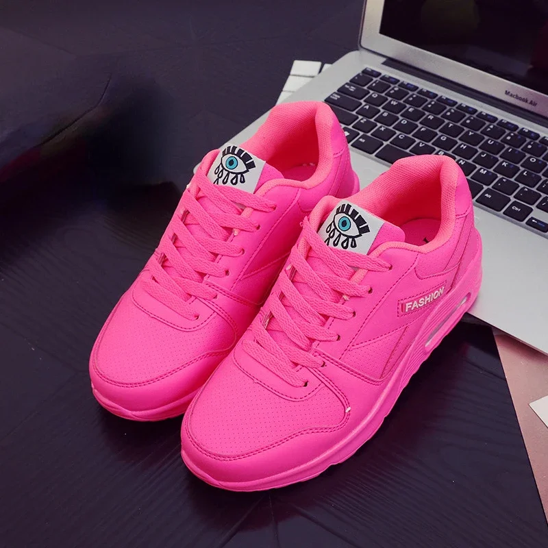 Venditore caldo Scarpe da ginnastica moda donna Scarpe con cuscino Scarpe in pelle blu Scarpe da jogging da passeggio all'aperto bianche rosa Scarpe da ginnastica femminili