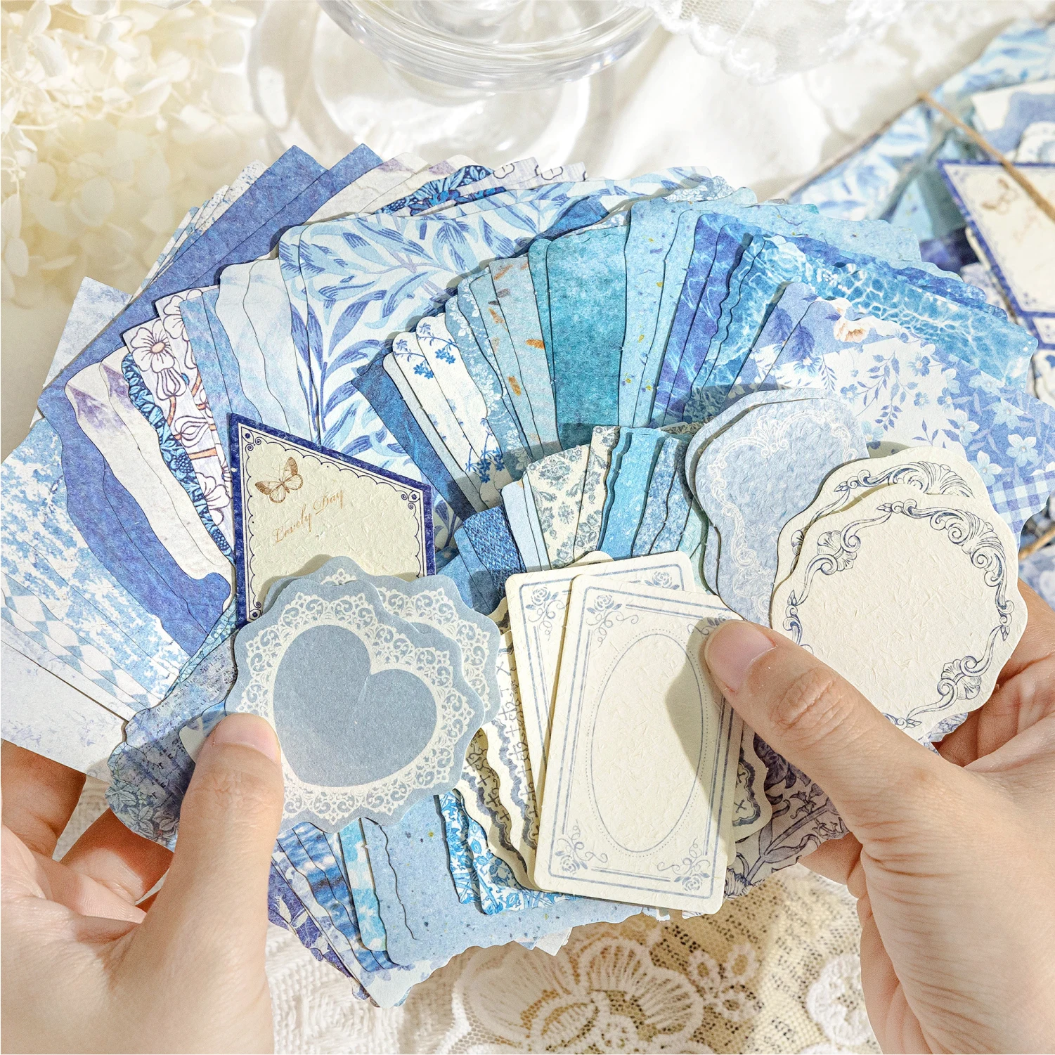 JIANQI 100 Stück Vintage Dekor Scrapbooking Materialien Papier Combo Kit DIY Junk Journal Collage Fotoalbum Retro Hintergrundpapier Image