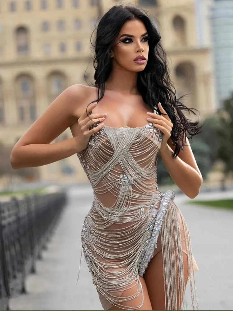 2025 Frauen Sexy Strap Liebsten Kristall Diamanten Beige Mini Kleid Geburtstag Party Kostüm Bar Nachtclub Bühne Leistung Outfit