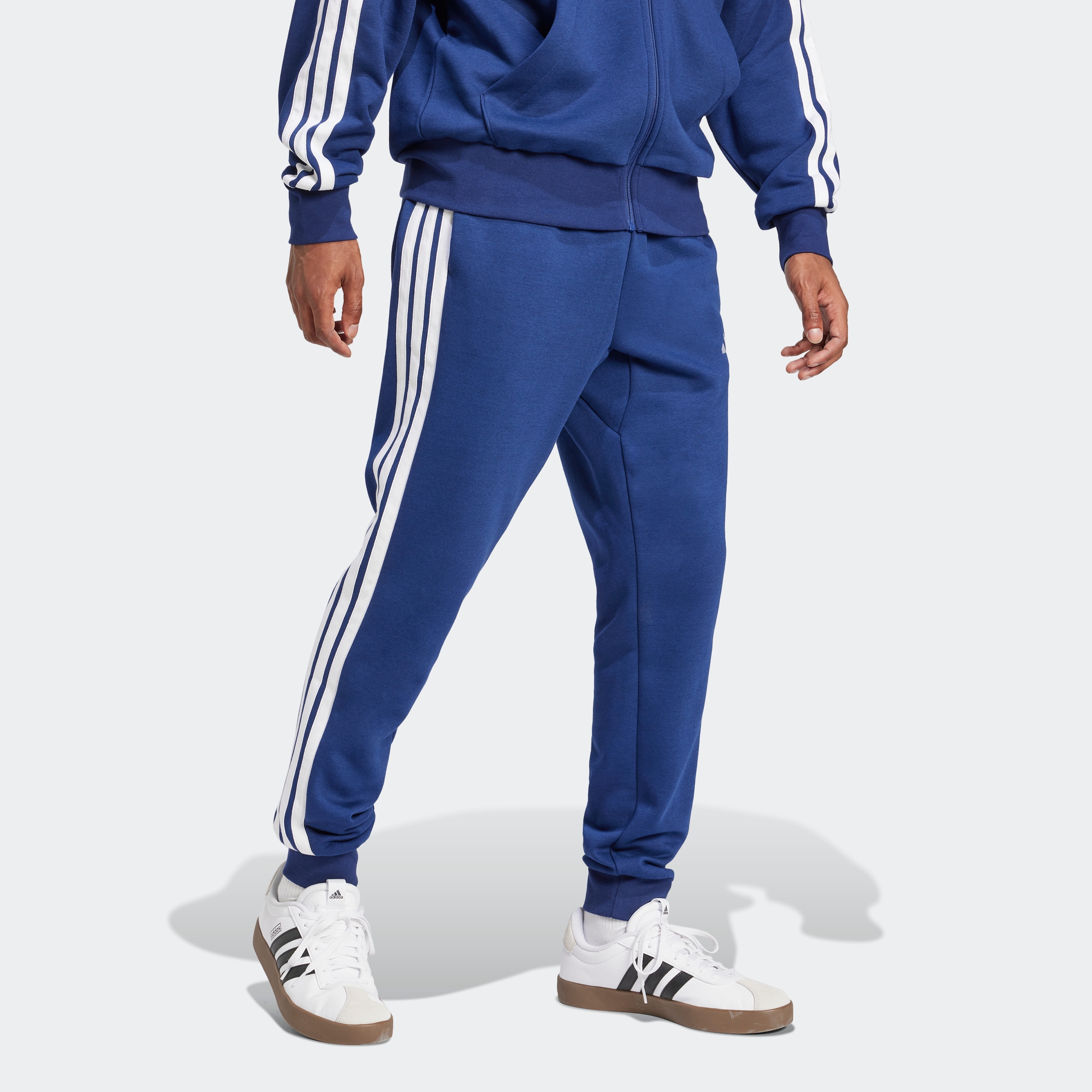 Sporthose ADIDAS SPORTSWEAR "M 3S FL TC PT", Herren, Gr. M, N-Gr, blau (dunkelblau, weiß), Obermaterial: 55% Baumwolle, 36% Polyester, 9% Viskose, Hosen Sporthose