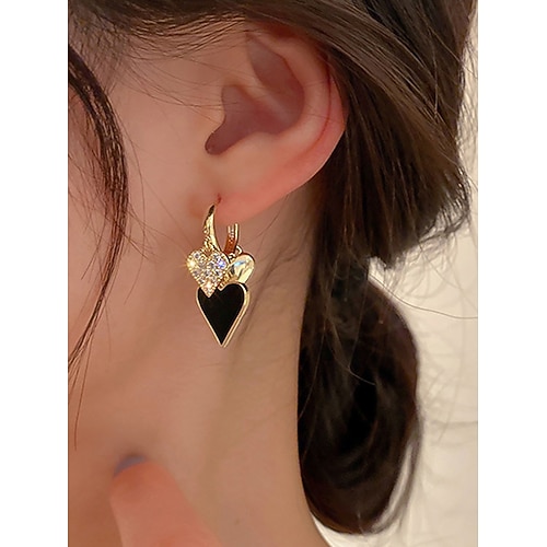 rote und goldene Herz-Ohrhänger mit Strasssteinen – romantischer Schmuck für Frauen, perfekt für den Valentinstag oder ein Rendezvous am Abend Image