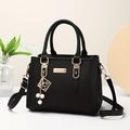 TEMU Grand Sac Fourre-Tout Élégant avec Bandoulière Détachable et Charme de Poignet - Fermetures Dorées, Multiples Compartiments, Disponible en , , Rose, Rouge, Noir, Sac à Bandoulière