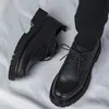 Männer lässig große Zehen original schwarze Plattform Geschäft dicken Boden Kleid Schuhe Männer Gentleman Outdoor Lack leder Sicherheits schuhe