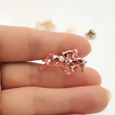 Pins+Brooches
