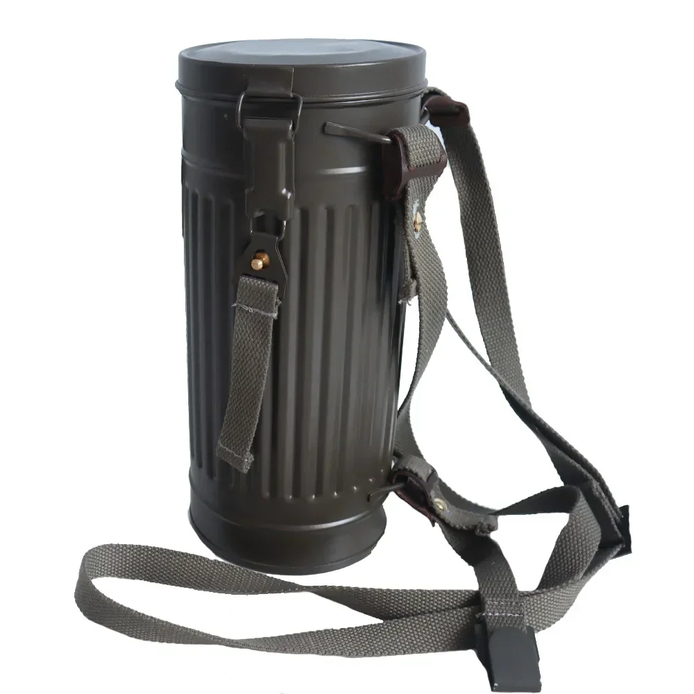WW2 Klassische Gasmaske mit Lederzubehör, Outdoor-Taktisches Werkzeug, Retro-Aufbewahrungsbox aus Metall mit Gürtel, Taktische Gasmaske Image