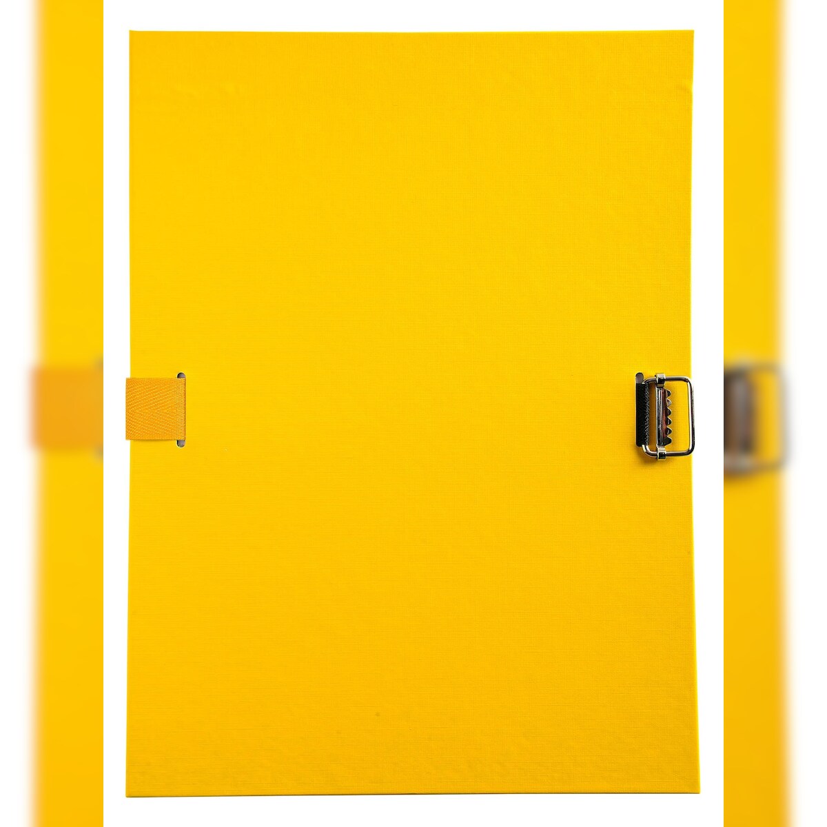 Exacompta 30106H 10x Verstärkter Deckel aus Polypropylen, elegant und stabil. Exzellenter Dokumentenhalt dank der Klappe am unteren Rand. - Gelb Image