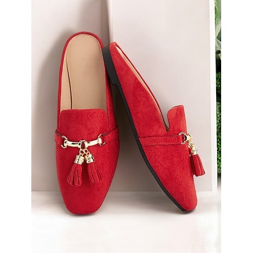 elegante Pantoletten aus rotem Wildlederimitat mit Quaste und goldener Kettenverzierung für die Freizeit und das Büro Image