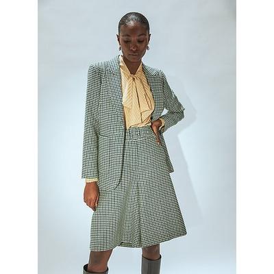 Daphne Cream & Green Virgin Wool Tailored Short, Green Cream