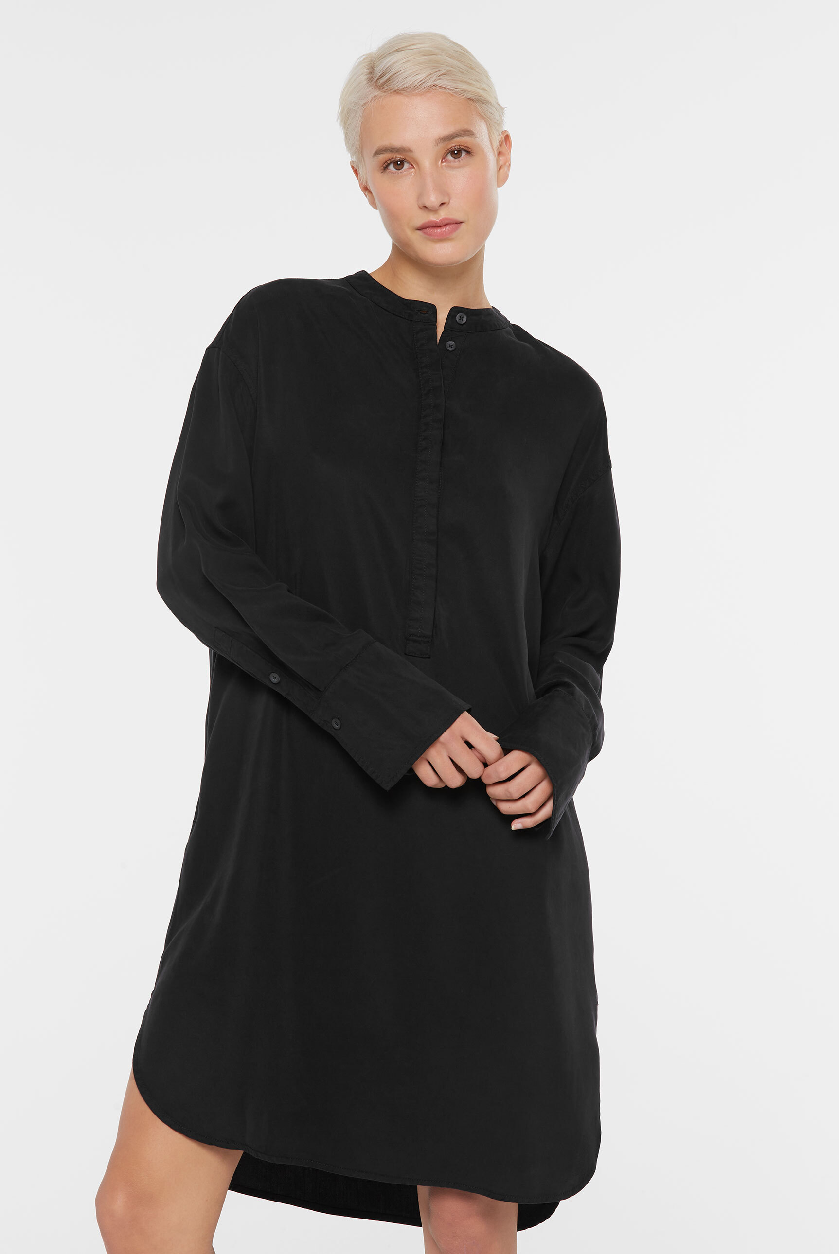 Sommerkleid SENSES.THE LABEL, Damen, Gr. S, US-Größen, schwarz, Material: 100% Lyocell, unifarben, regular fit Midi, hoch geschlossener Ausschnitt, Ärmel mit Ärmelschlitz Manschette, Kleider, mit abgerundetem Saum Image