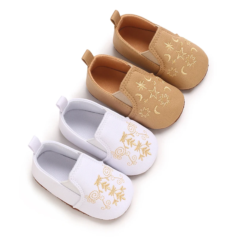 Frühlings- und Herbst-Babyschuhe, 0–18 Monate, besticktes Segeltuch, weiche Sohle, bequeme, rutschfeste, lässige Wanderschuhe