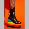Dame Lace-Up Wedges Heel Regenbogen Plattform Punk Stiefel Gothic Stil Schuhe Neu Kommen Runway Stiefel Laufende Plattform Stiefel größe