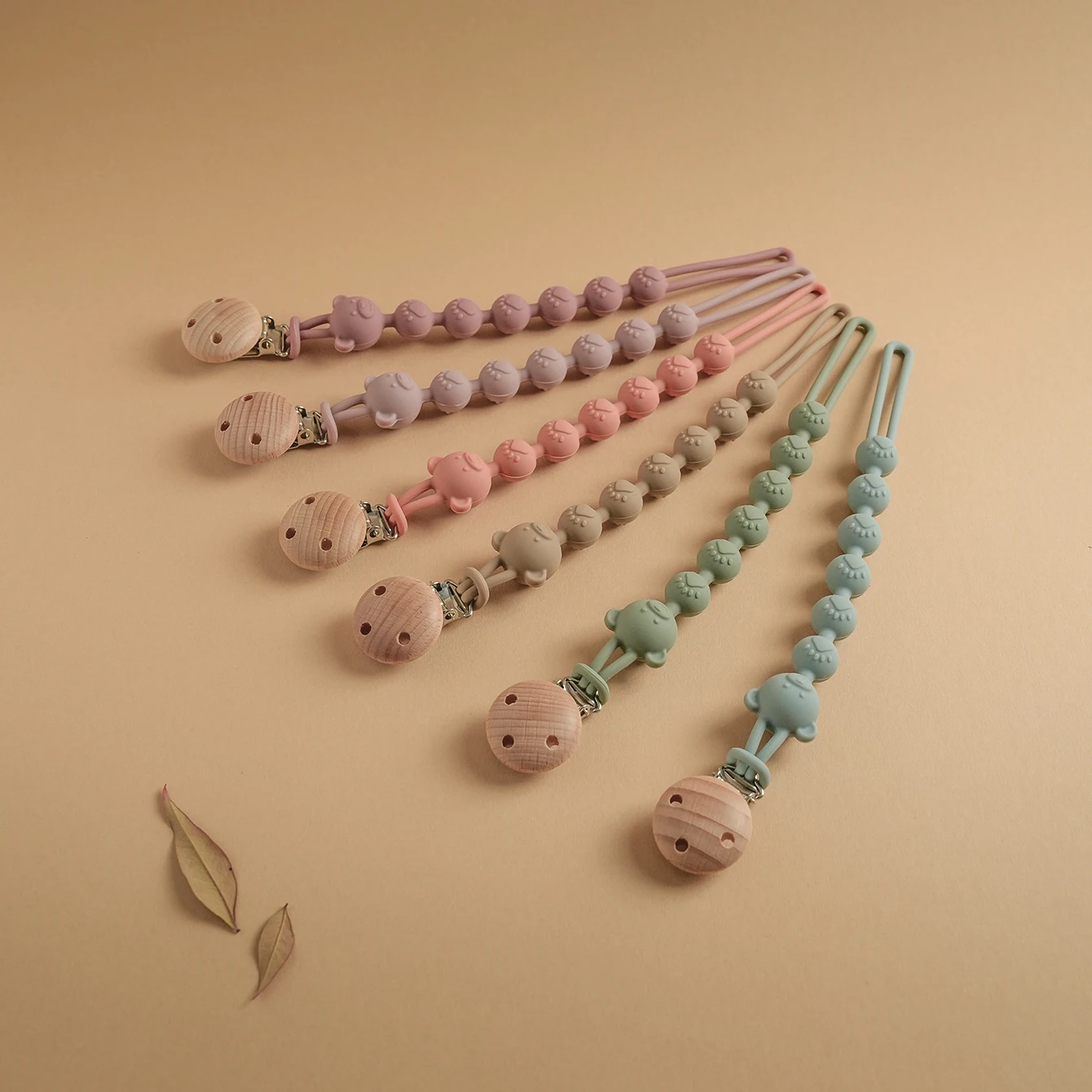 Farbe Kinder 1Pcs Baby Schnuller Clips Schnuller Kette Beißringe Spielzeug Dummy Nippel Halter Clip Beschwichtigen Kette Babys Zubehör Image