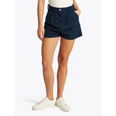 Chinoshorts TOMMY JEANS "TJW CLAIRE HR PLEATED SHORT", Damen, Gr. 29, N-Gr, blau (schwarz night navy), Twill, Obermaterial: 96% Baumwolle, 4% Elasthan, unifarben, casual, normal kurz, Hosen, mit Bundfalten, mit Logostickerei Image