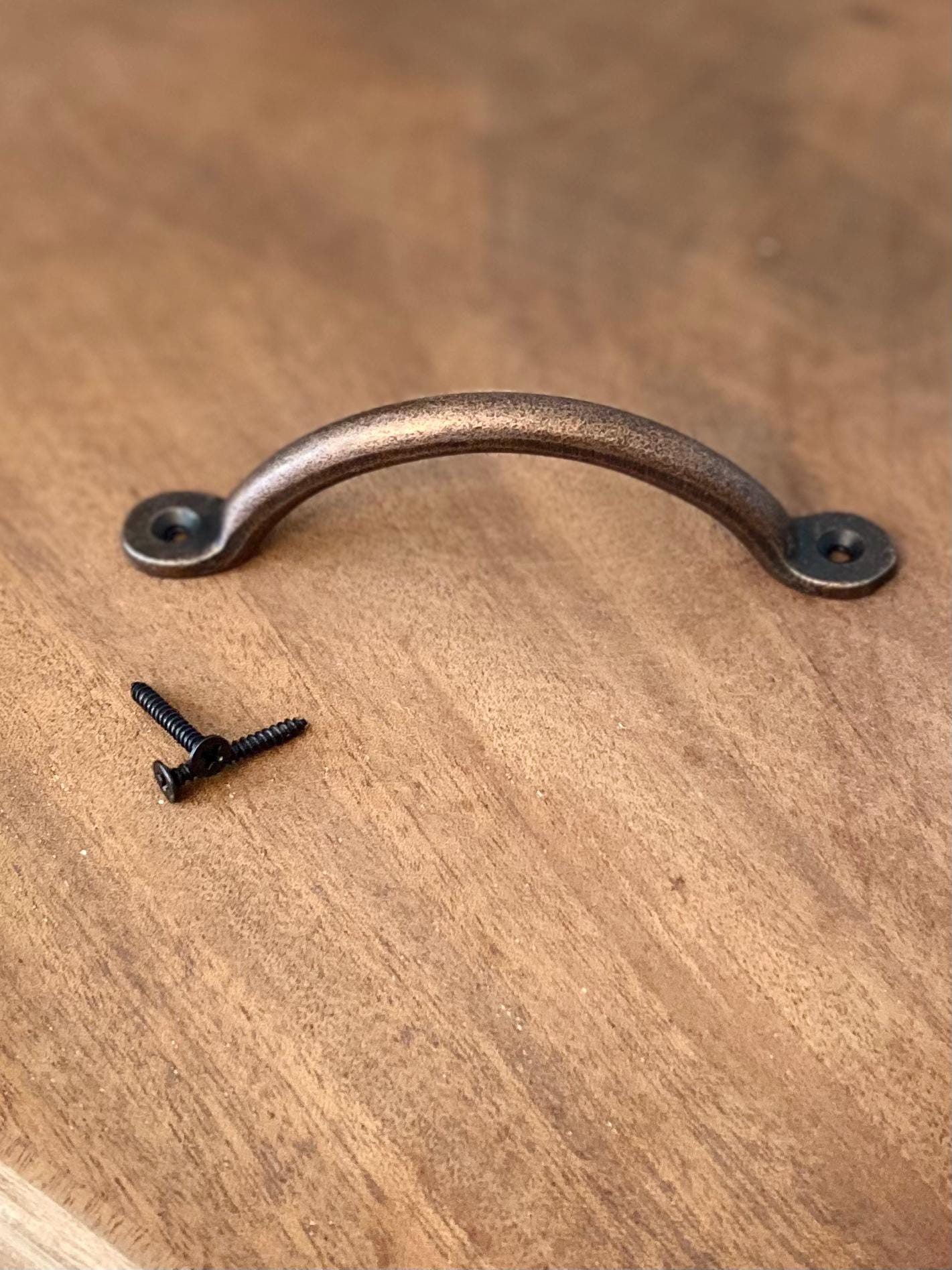 Maniglia per cassetto in rame anticato, maniglia ad arco, maniglia per cassetto, maniglia per mobile sottile e curva, maniglia per mobile in ottone an