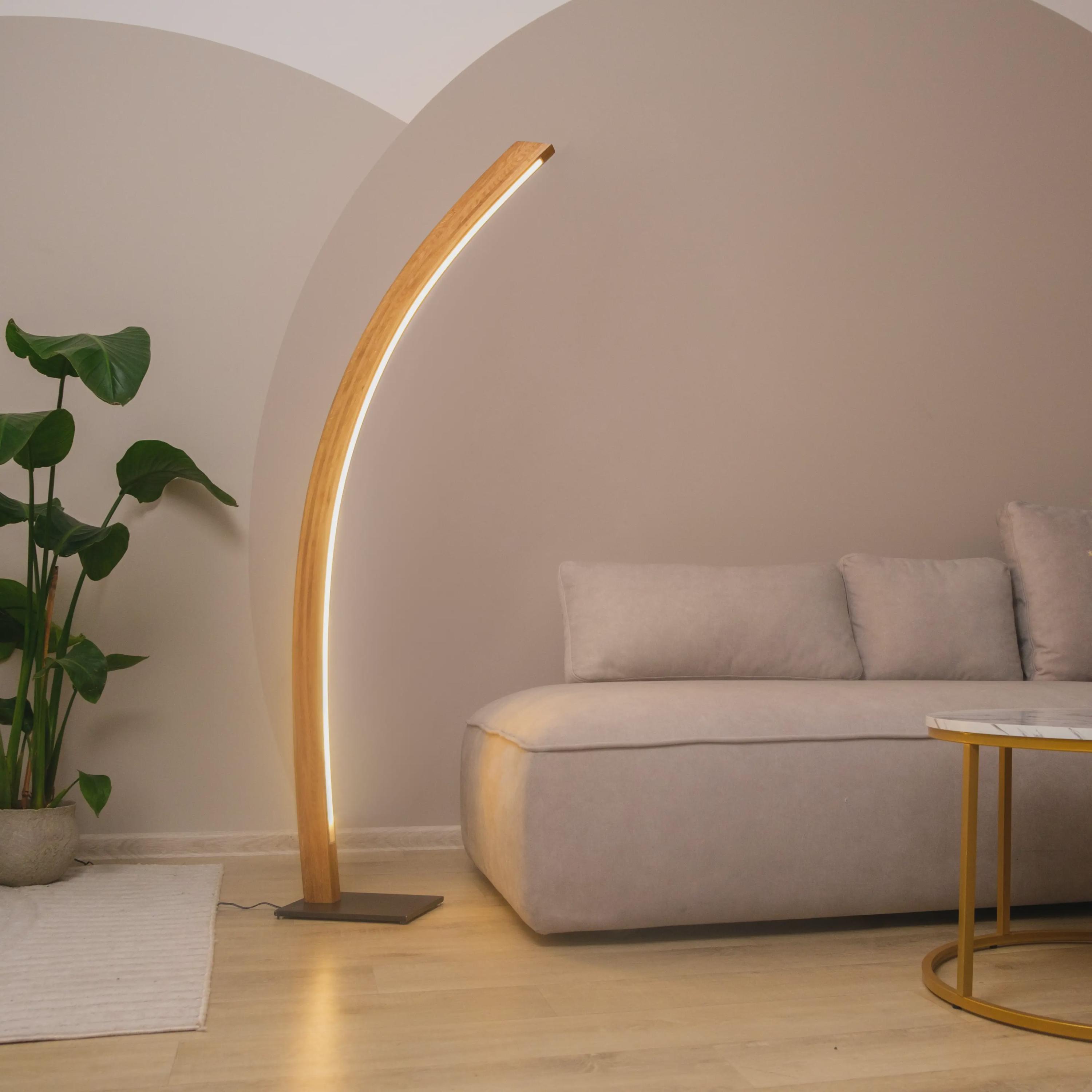 Lampada da terra curva - Solara, lampada da terra moderna, lampada da terra insolita, legno massello, lampada da terra a LED, casa intelligente, dimme