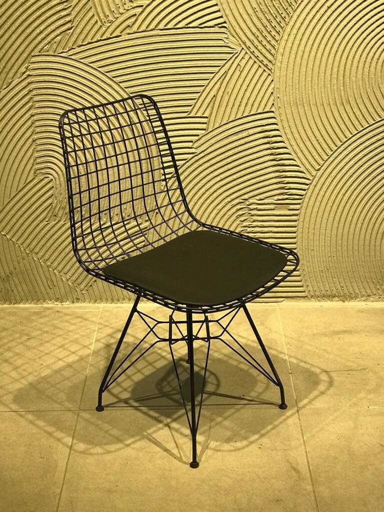 Sedie da pranzo, sedie da cucina, sedie da soggiorno, sedie da giardino, sedie moderne, sedie in metallo, sedie in filo metallico, sedie da bar, sedie