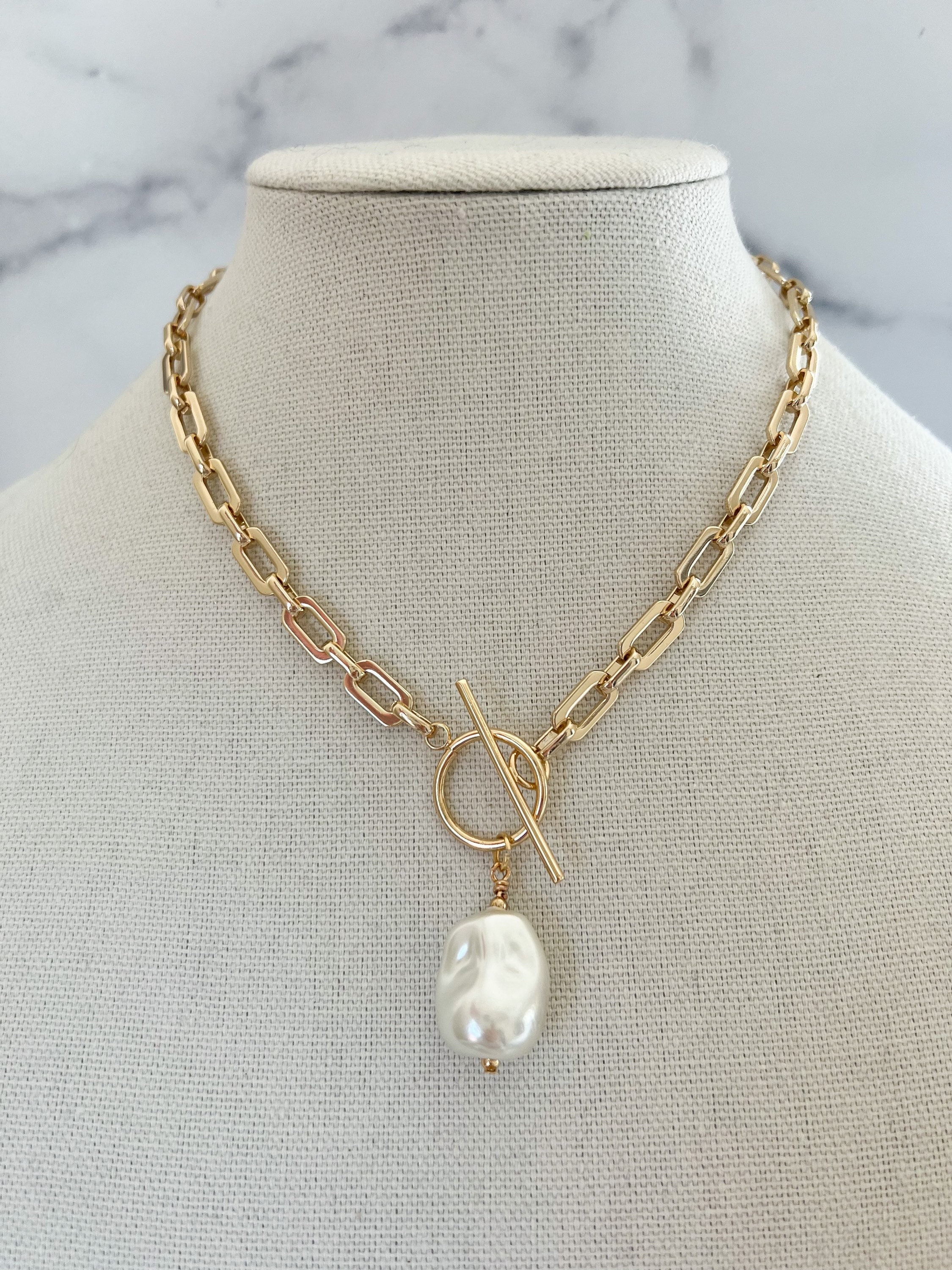 Collana di perle barocca Collana di perle d'oro Collana a catena Collana di perle grandi Collana con ciondolo di perle XL Gioielli di perle Perle di v