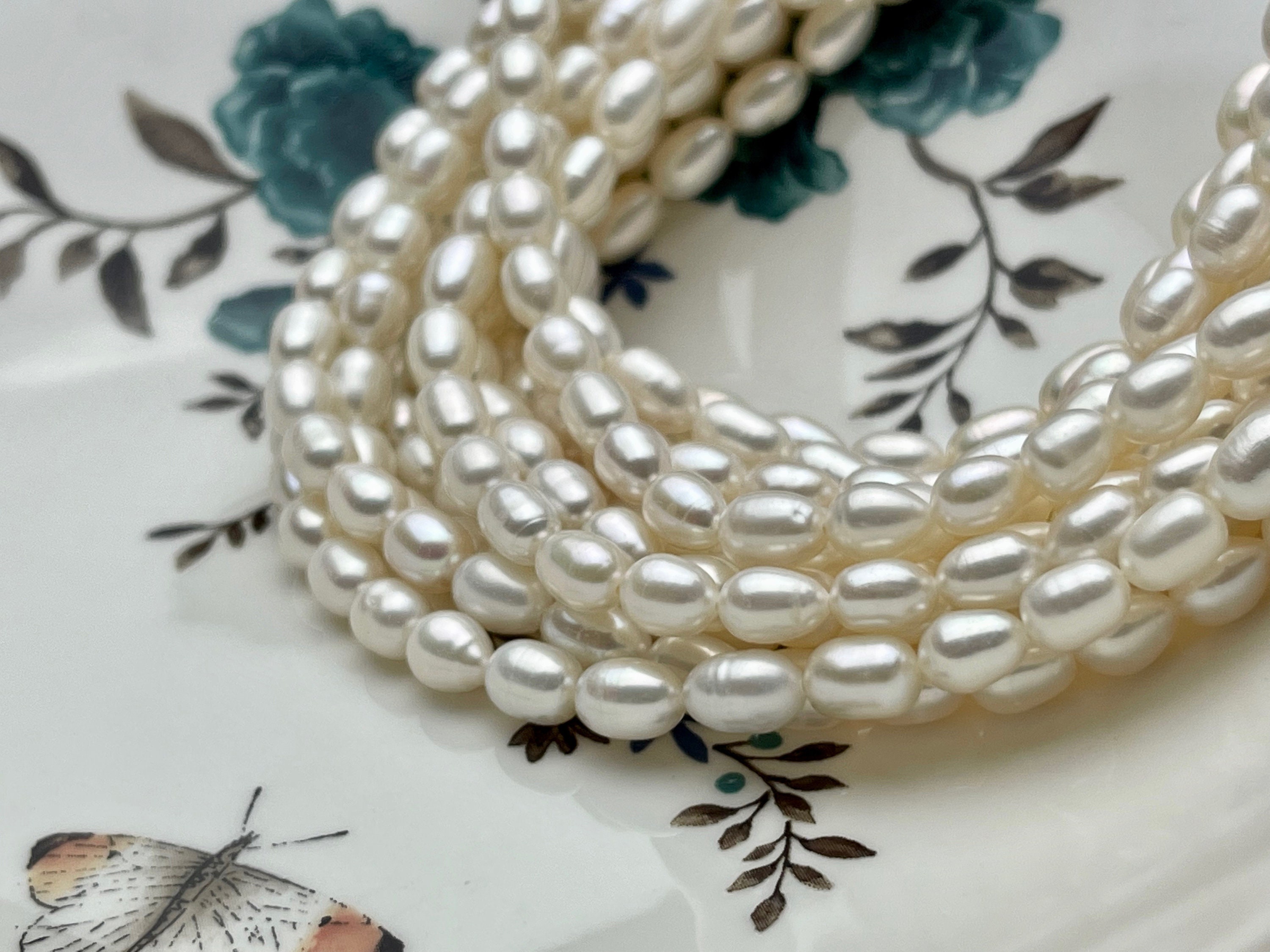 Perle di perle d'acqua dolce di riso bianco naturale AA da 6x8-10 mm, perle di riso d'acqua dolce vere/ovali, perle di perle d'acqua dolce ad alta luc