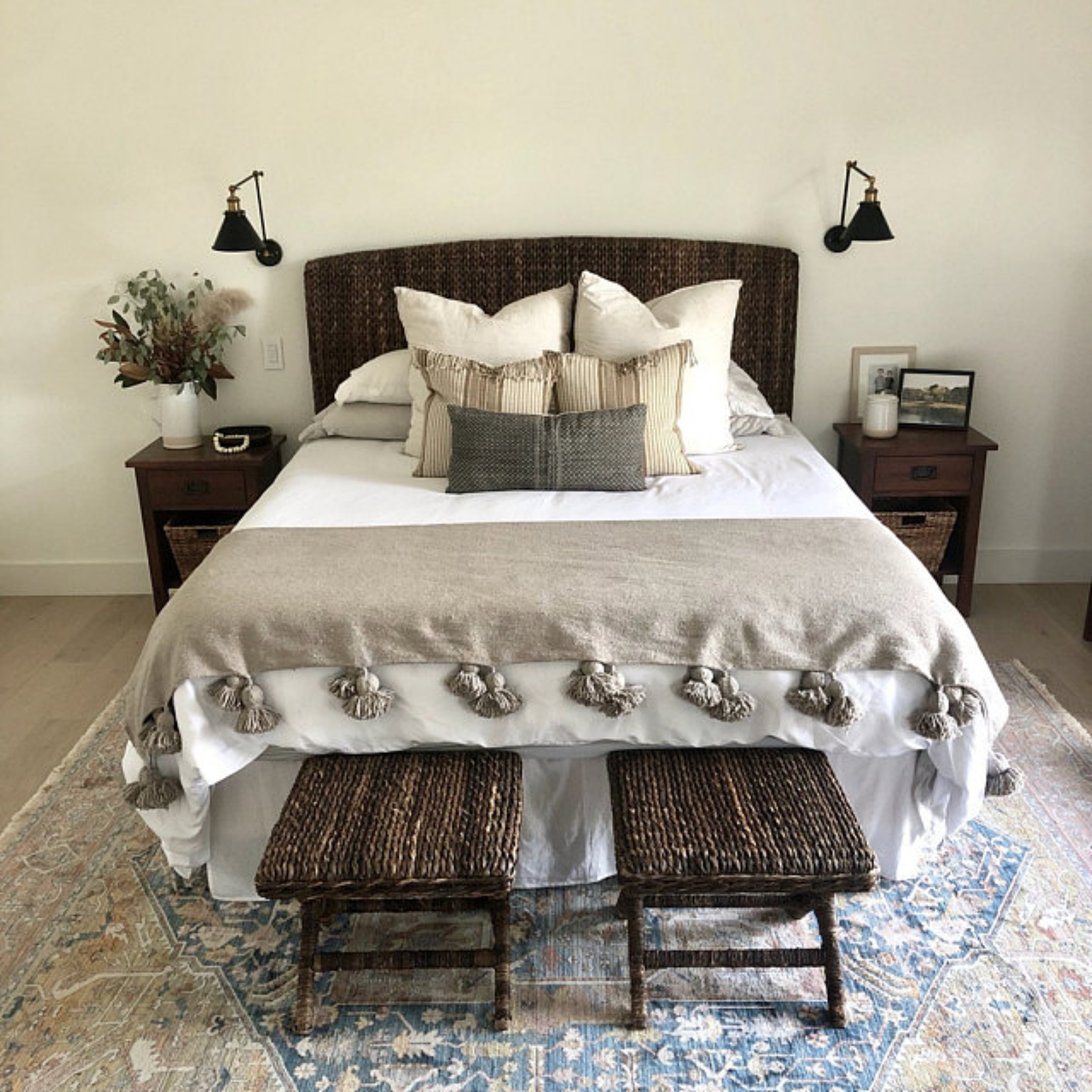 Coperta decorativa con pon pon e nappe, realizzata a mano | Copripiumino in cotone tessuto a mano | Coperta per divano | Coperta da letto