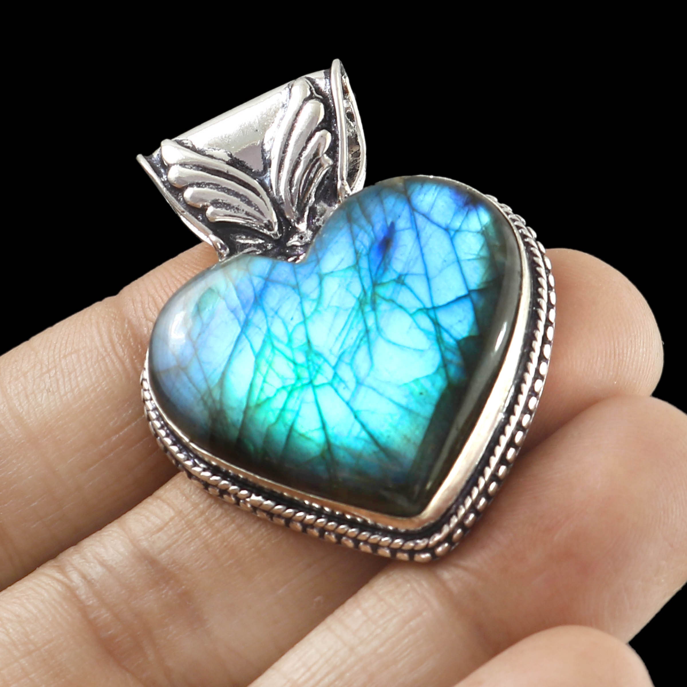 Ciondolo in labradorite, labradorite blu, ciondolo con pietra preziosa a forma di cuore, ciondolo fatto a mano, ciondolo in argento sterling 925, rega