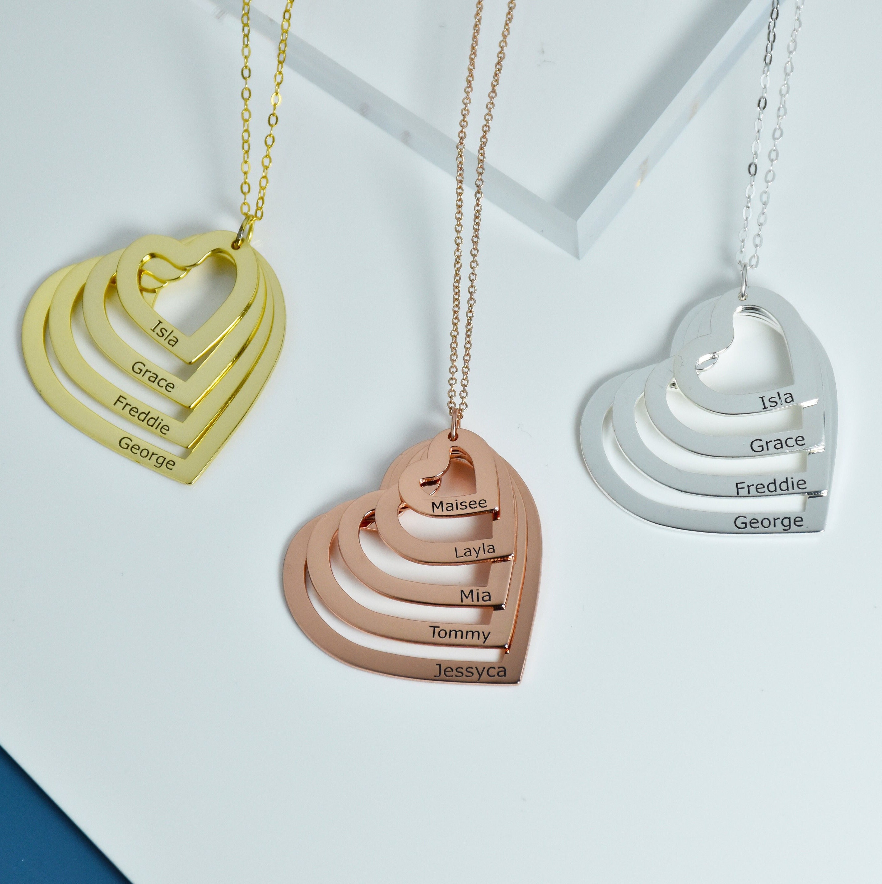 Collana a cuore personalizzata*Collana a cuore con nomi di famiglia incisi*Collana con nome a cuore*Ciondolo a cuore in argento*Regalo di compleanno*R