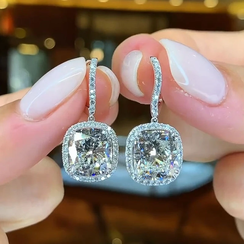 Huitan Temperament weiß Zirkonia baumeln Ohrringe Frauen für Verlobung Hochzeit Silber Farbe elegante Dame trend igen Schmuck Image