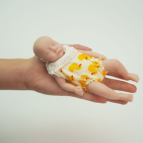 Zwillinge Miniatur lebensechte wiedergeborene Babypuppen handgefertigte Silikonüberraschung Zubehören enthalten für Kinder im Alter von 3-6 Jahren - realistische Neugeborenen Puppenset