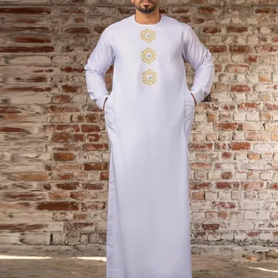 Abaya men's Muslim robes, Dubai Middle Eastern Muslim, United Arab Emirates, Saudi Arabia