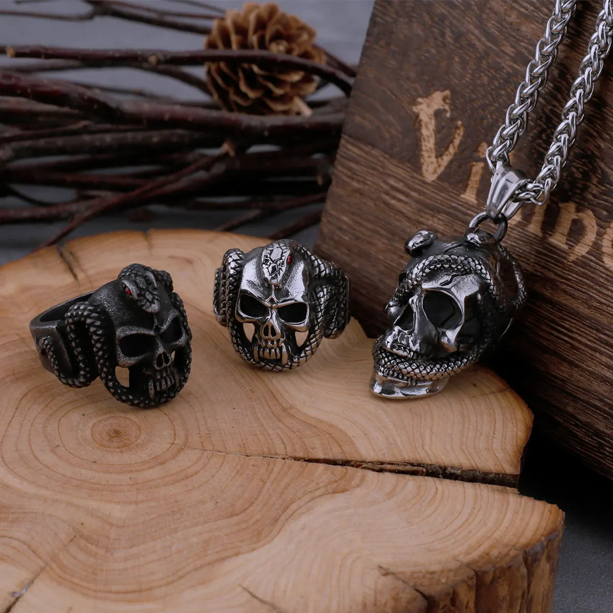 Vintage Red Eye Schlange Schädel Ring männer Street Punk Hip Hop Biker Mode Ring männer Schädel Schmuck Geschenk holz Box Dropshipping Image
