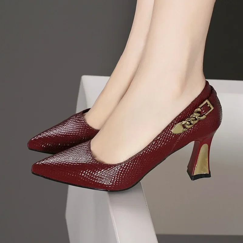Women Luxury Black Patent Leather Soft Stiletto Heel Shoes for Office Female Fashion Comfortable Party Pumps Zapatos De Mujer