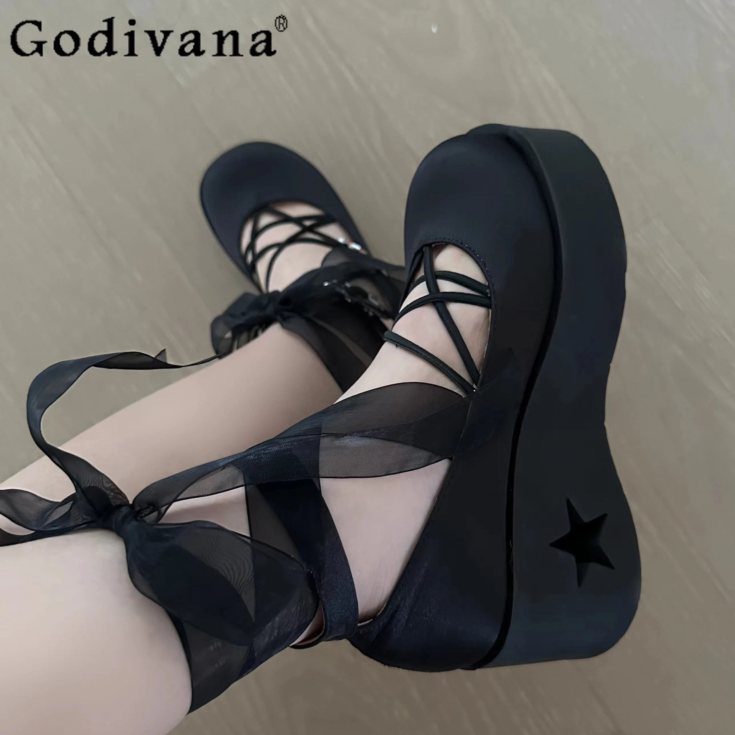 Lolita Schuhe Muffin Hohl sterne High Heels Band gebunden Füße einfarbig Gothic Plattform Schuhe dicken Boden Mädchen Lederschuhe