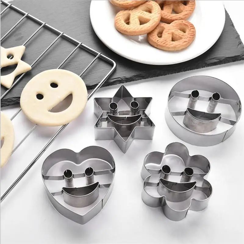 Weihnachten Cookie Cutter Smiley Weihnachten Baum Form Weihnachten Kuchen Dekoration Werkzeug Navidad Geschenk DIY Backen Keks Form Küche Werkzeug Image
