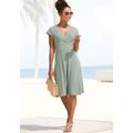 Midikleid LASCANA, Damen, Gr. 38, N-Gr, grün (sage grün), Jersey, Obermaterial: 95% Polyester, 5% Elasthan, unifarben, modisch, figurumspielend knieumspielend, tiefer V-Ausschnitt, Kurzarm, Kleider, aus bügelfreier Ware, elegantes Sommerkleid aus...