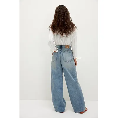 CRVY Gia Wide-Leg Jeans by We The Free at Free People in Blue Bell, Size: 29 S