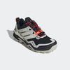 Wanderschuh ADIDAS TERREX "TERREX SKYCHASER GORE-TEX", Gr. 40, core schwarz, sanftes weiß, grau one, Textil, Synthetik, sportlich, Schuhe, wasserdicht
